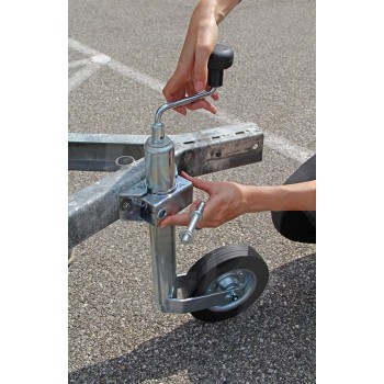 Servo steering lifting wheel for trailer trolley with 48mm hose attachment Servorudders