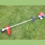 Decespugliatore con motore Kawasaki TJ53 impugnatura singola professionale