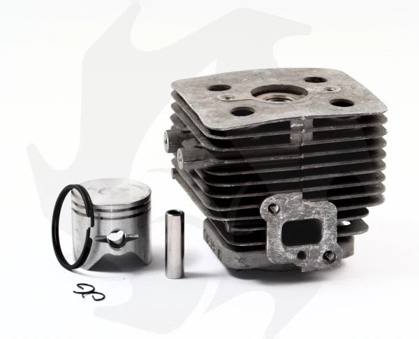 CILINDRO E PISTONE MITSUBISHI GREEN LINE GL 26 (015234BM) (7) CILINDRO E PISTONE MITSUBISHI GREEN LINE GL 26 (015234BM) - immagine 1