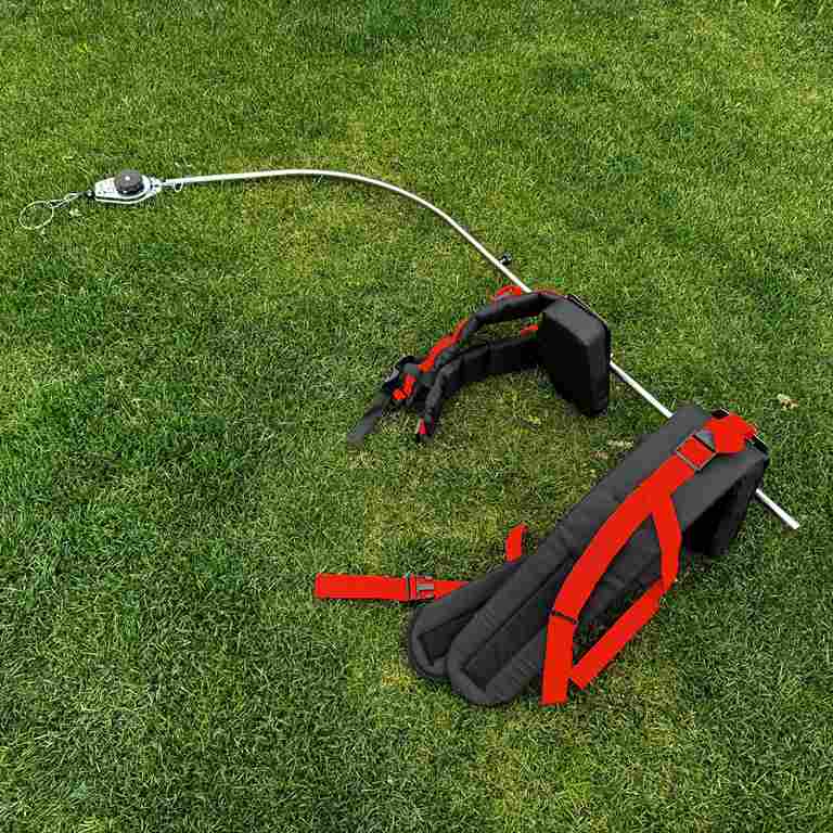 Supporto con zaino defaticatore per tagliasiepi - immagine 2