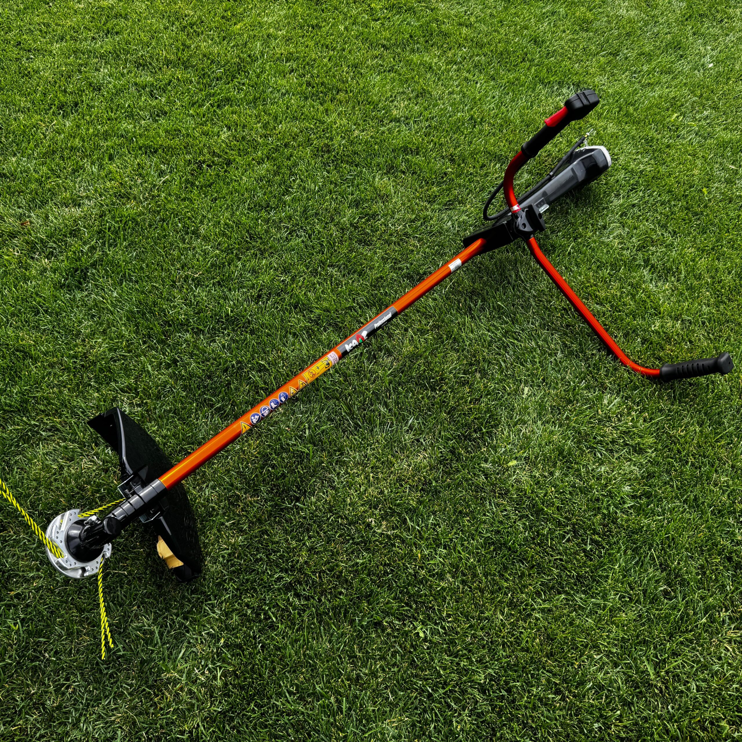 Asta professionale Kaaz antivibrante 28mm per decespugliatore (1) Asta professionale Kaaz antivibrante 28mm per decespugliatore - immagine 1